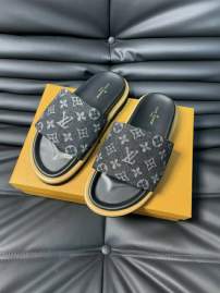 Picture of Louis Vuitton Slippers _SKULVsz38-45jyh02081468